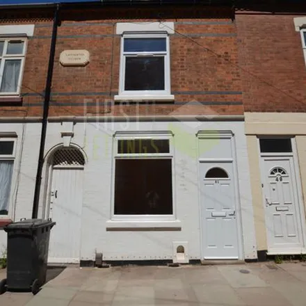 Rent this 4 bed townhouse on Wordsworth Road in Leicester, LE2 6EE