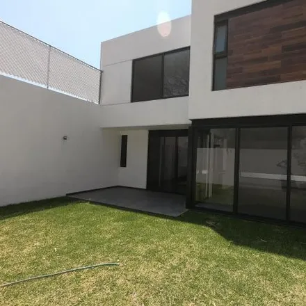 Buy this 4 bed house on Callejón Carolina in Tlaltenango, 62190 Cuernavaca