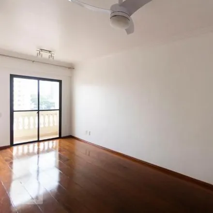 Rent this 3 bed apartment on Rua Guiratinga in Chácara Inglesa, São Paulo - SP