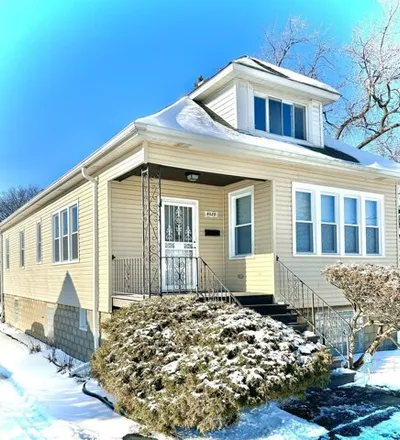Buy this 3 bed house on 9512 South California Avenue in Evergreen Park, IL 60805