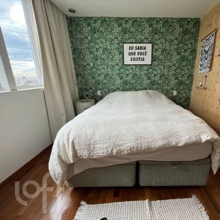 Buy this 2 bed apartment on Edifício Trezentos e Sessenta Graus in Rua Camburiú 651, Vila Ipojuca