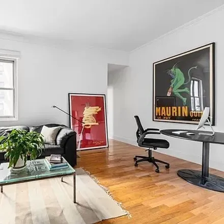 Buy this studio apartment on 57 East 72nd Street in New York, NY 10021