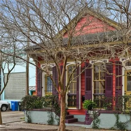 Image 2 - 626 Pauline Street, Bywater, New Orleans, LA 70117, USA - House for sale