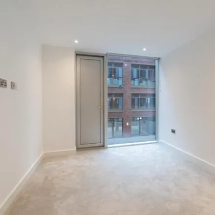 Image 2 - Beaumont Building, Mirabel Street, Manchester, M3 1PJ, United Kingdom - Townhouse for rent