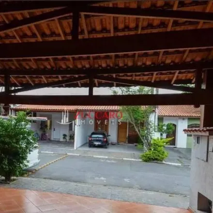 Buy this 3 bed house on Rua João Artone in Cocaia, Guarulhos - SP