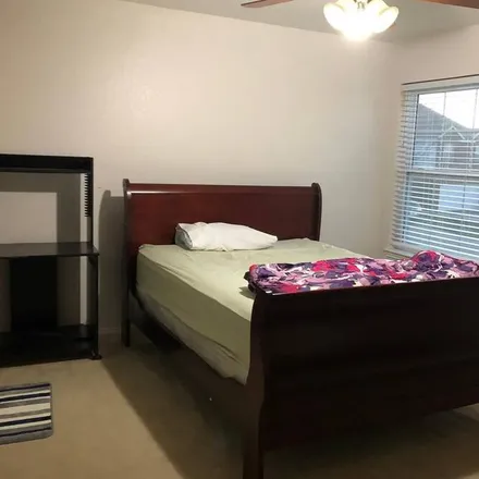 Rent this 1 bed house on Plano