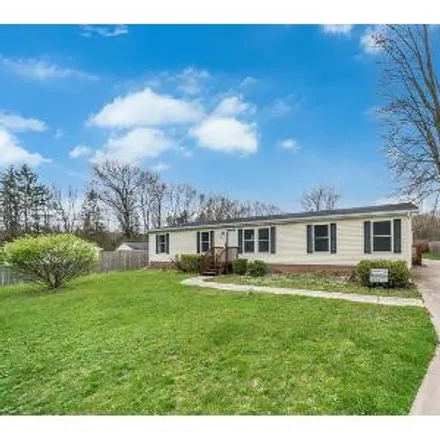 Image 1 - 2801 Lyons Avenue, Comstock Charter Township, MI 49048, USA - House for sale