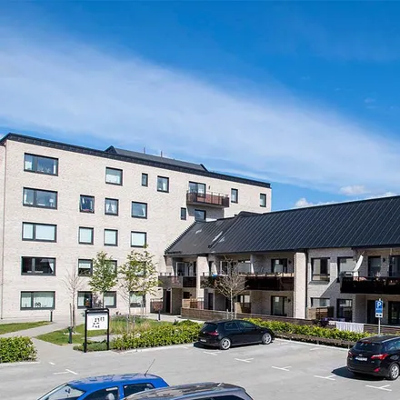 Rent this 1 bed apartment on Guldåkerstorget 4 in 224 77 Lund, Sweden