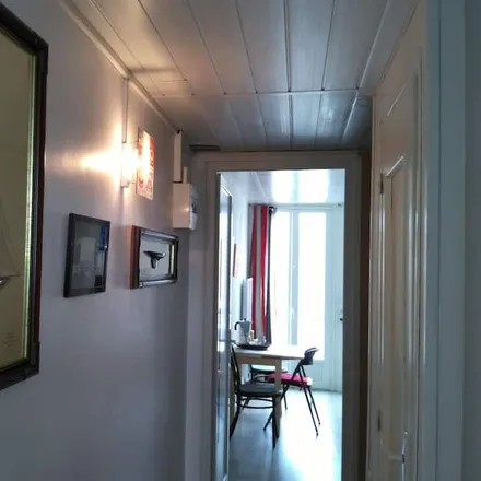 Rent this 1 bed townhouse on Bordeaux in Gironde, France