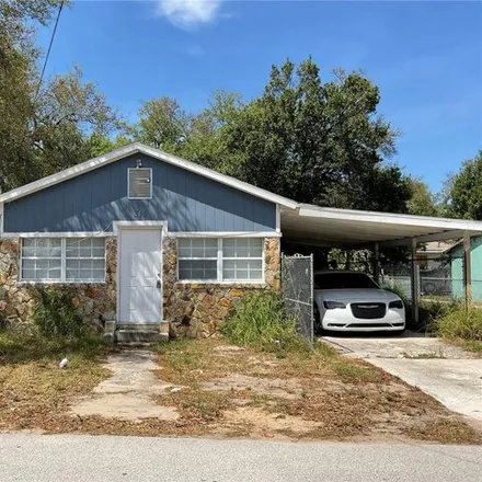 Rent this 2 bed house on 313 East Booker Street in Avon Park, FL 33825