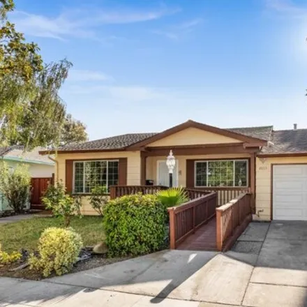 Buy this 5 bed house on 6113 Del Canto Drive in San Jose, CA 95119