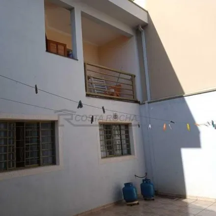 Buy this 3 bed house on Rua Antônio Cardoso de Barros in Nossa Senhora do Monte Serrat, Salto - SP