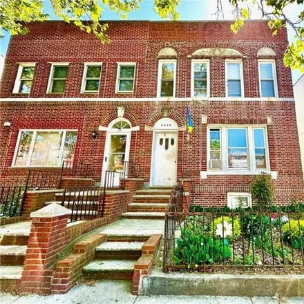 Image 1 - 2226 63rd Street, New York, NY 11204, USA - House for sale