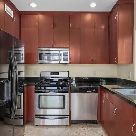 Rent this 3 bed apartment on 2040 Beloit Avenue in Los Angeles, CA 90025
