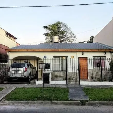 Image 2 - Ventura Bustos 1916, Partido de Morón, Castelar, Argentina - House for sale