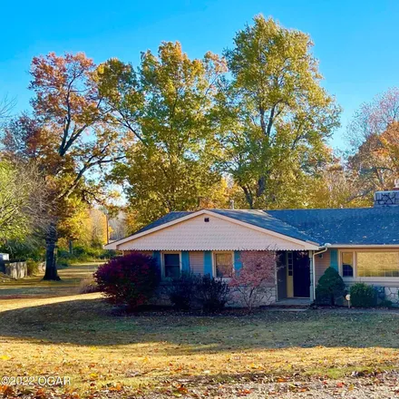 Buy this 3 bed house on 512 South Summit Street in Carl Junction, MO 64834
