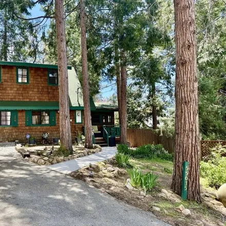 Buy this 3 bed house on Tahquitz Pines in Scenic Drive, Idyllwild-Pine Cove