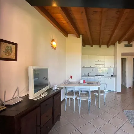 Image 9 - Peschiera del Garda, Viale Stazione, 37019 Peschiera del Garda VR, Italy - Apartment for rent