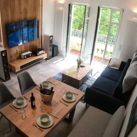 Rent this 3 bed apartment on Feuerbachstraße 18 in 04105 Leipzig, Germany
