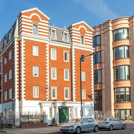 Buy this 1 bed apartment on Harewood Avenue in London, NW1 6LD