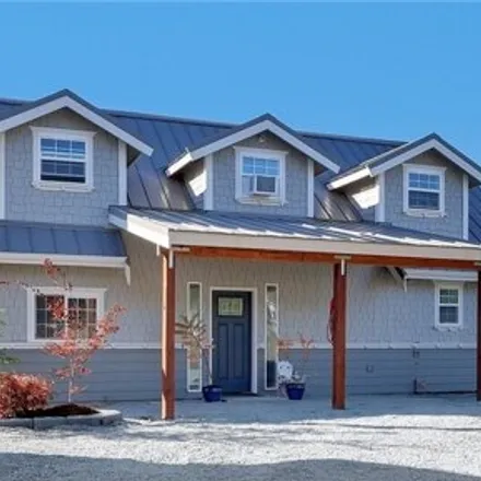 Buy this 3 bed house on 8787 304th Street Court East in Pierce County, WA 98338
