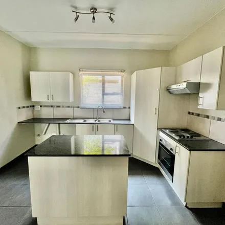 Image 2 - unnamed road, Honeydew, Roodepoort, 2040, South Africa - Townhouse for rent