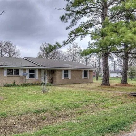 Buy this 3 bed house on 153 County Road 2204 in Hunt County, TX 75402