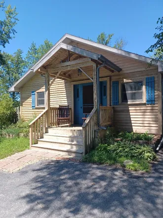 Buy this 3 bed house on 1253 West Broadview Avenue in Will County, IL 60417