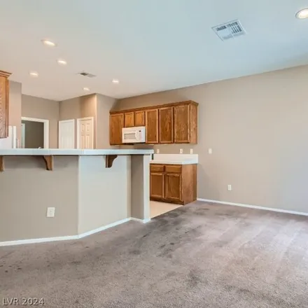 Image 9 - 8001 Starling View Court, Las Vegas, NV 89166, USA - House for sale