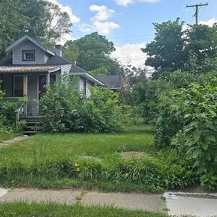 Buy this 2 bed house on 171 W Granet Ave in Hazel Park, Michigan