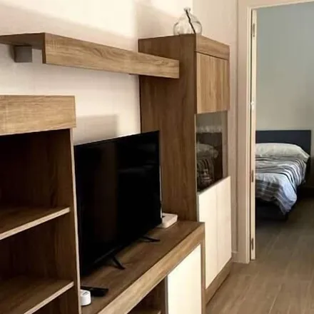 Rent this 2 bed apartment on Avinguda del Port in 46520 Sagunto, Spain