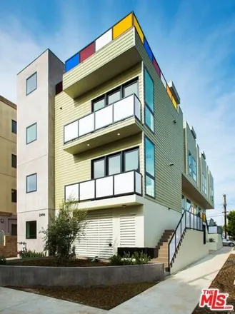 Rent this 2 bed townhouse on 12320 Pearl Street in Los Angeles, CA 90064