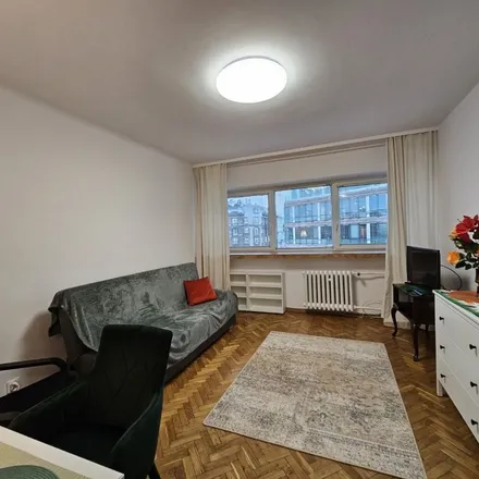 Image 4 - Piękna 16B, 00-539 Warsaw, Poland - Apartment for rent