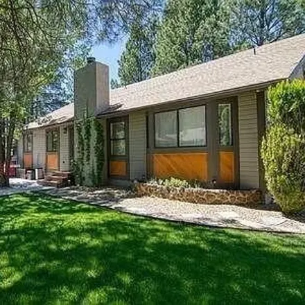 Rent this 3 bed house on Royal Oaks Way in Flagstaff, AZ 86004