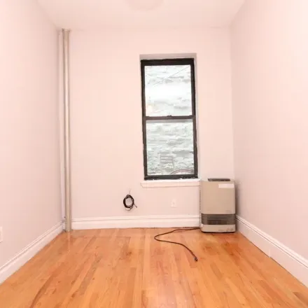 Image 3 - Midway, 272 Grand Street, New York, NY 11211, USA - Apartment for rent
