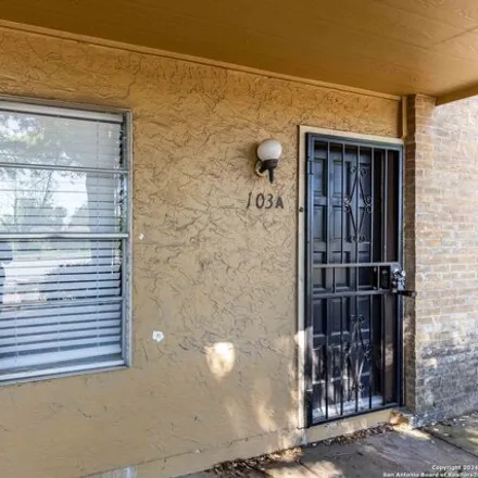 Image 4 - 1367 Gardina Street, San Antonio, TX 78201, USA - Condo for rent
