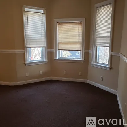 Image 3 - 2814 Ailsa Avenue, Unit First Floor Rear - One Bedroom - Apartment for rent