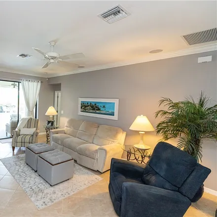 Image 8 - 9441 River Otter Drive, Fort Myers, FL 33912, USA - House for sale