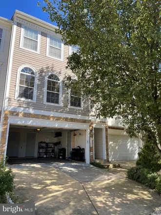 Rent this 3 bed townhouse on 21782 Oakville Terrace in Ashburn, VA 20147