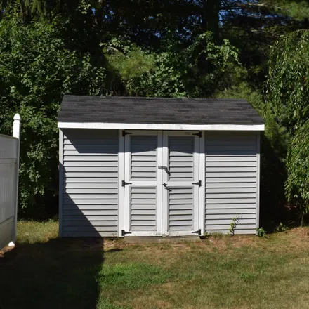 Image 5 - 46 Heather Lane, Concord, NH 03301, USA - House for sale