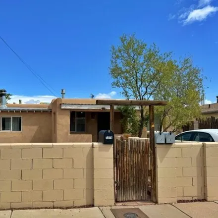 Rent this 3 bed house on 1219 Summer Ave Nw in Albuquerque, New Mexico