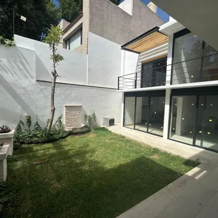 Buy this 4 bed house on Calle Loma de la Palma in Cuajimalpa de Morelos, 05100 Mexico City