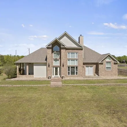 Image 2 - 1016 Silver Spur Drive, Titus County, TX 75455, USA - House for sale