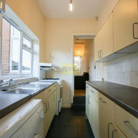 Image 8 - 155 Tiverton Road, Selly Oak, B29 6BS, United Kingdom - Apartment for rent