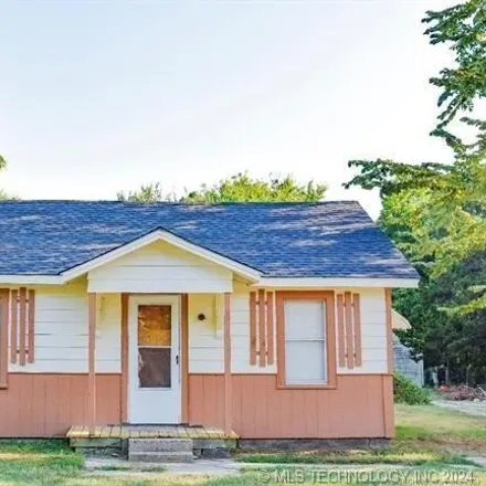 Buy this 3 bed house on 891 Orchard Street in Ada, OK 74820