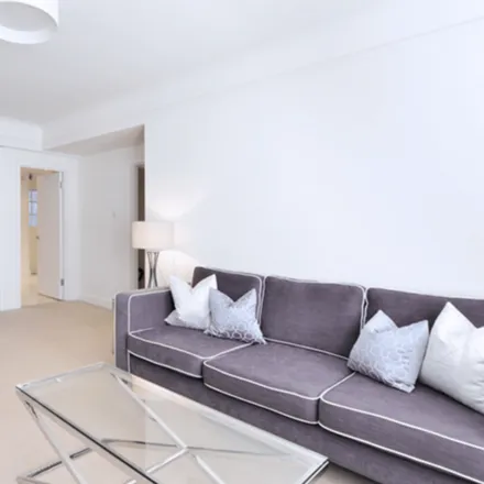 Rent this 2 bed apartment on Poltrona Frau in 147-153 Fulham Road, London