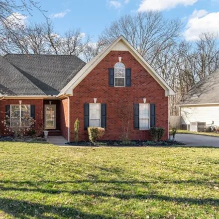 Buy this 5 bed house on 2945 Regenwood Drive in Murfreesboro, TN 37129