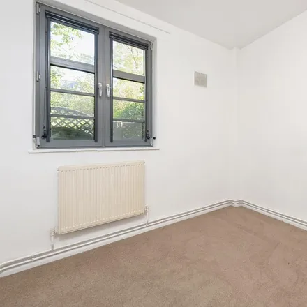 Image 7 - 12 Lloyd Street, London, WC1X 9AP, United Kingdom - Apartment for rent