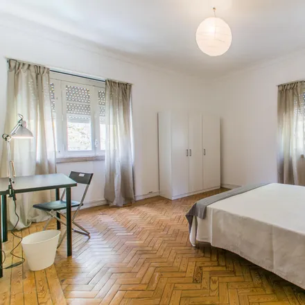 Rent this 5 bed room on 34 in 1170-340 Lisbon, Portugal