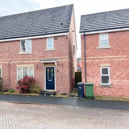 Buy this 3 bed duplex on Smithy Court in Hereford, HR2 6RJ